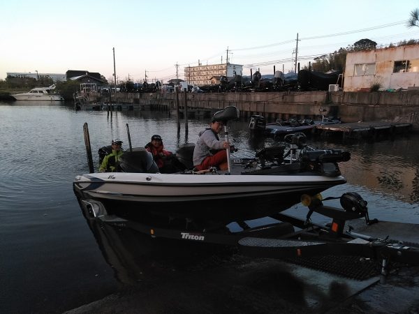 秋晴れの週末ですが・・・