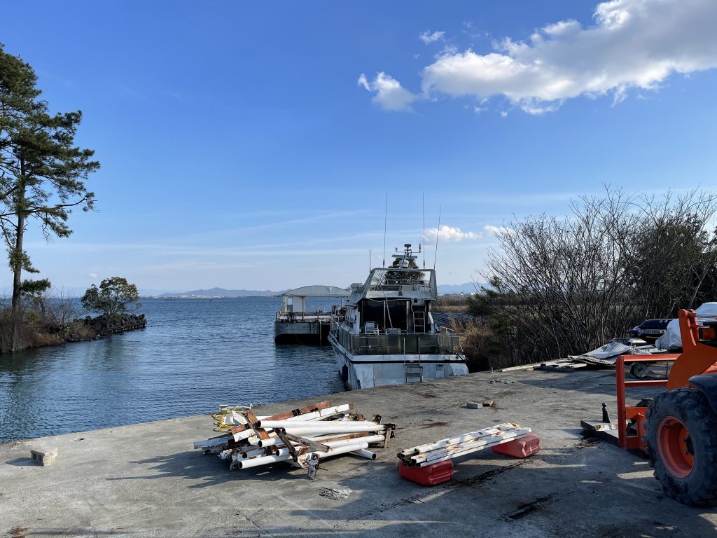暑いぐらいの天気
